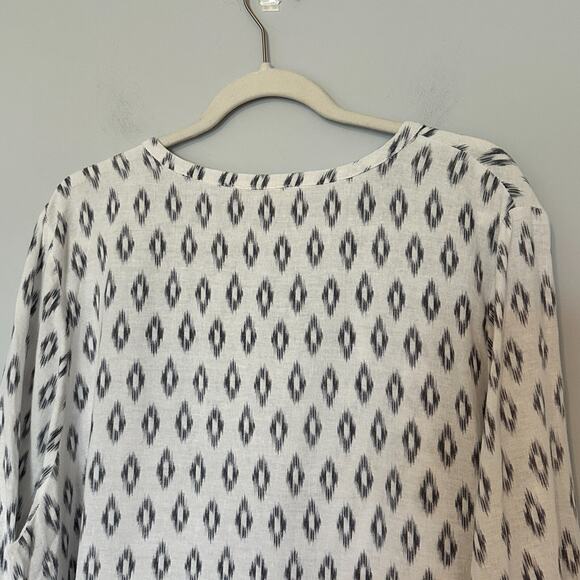 Kenar Tunic Top Woman Plus Size 1X White Geometric 1/2 Button Linen Blend Pocket - Picture 9 of 10